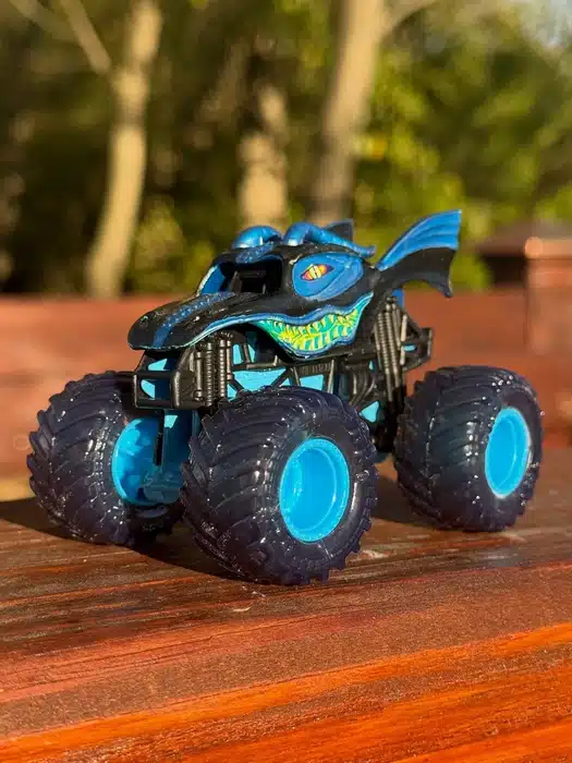 MONSTER TRUCK MADNESS COLLECTION custom truck photo 18
