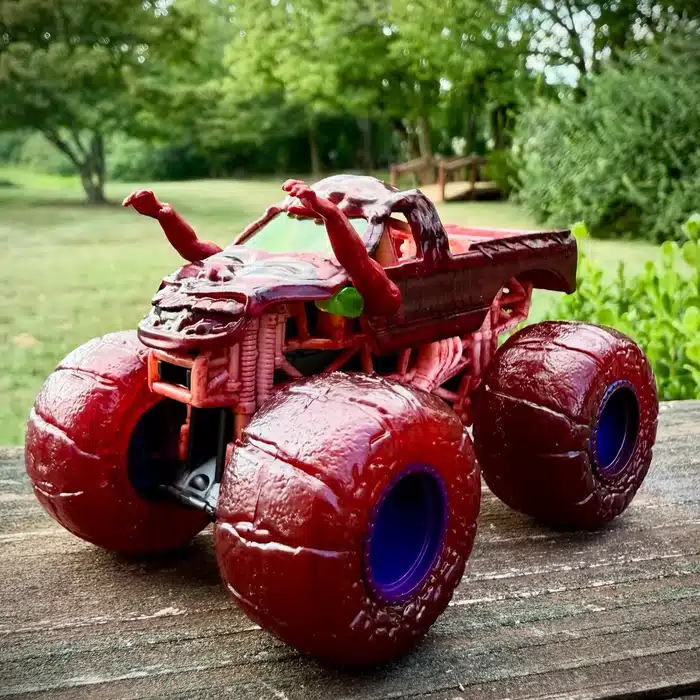 THE BLOODLINE custom truck photo 4