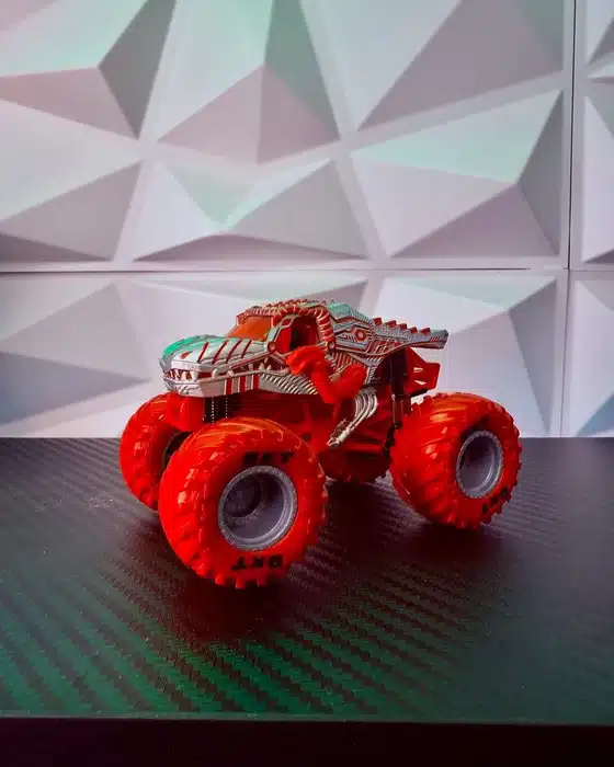 WORKBENCH / ONE-OFF BUILDS custom truck photo 11