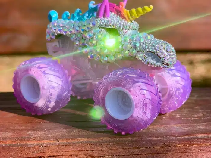 LADIES NIGHT / SPARKLE SMASH custom truck photo 15