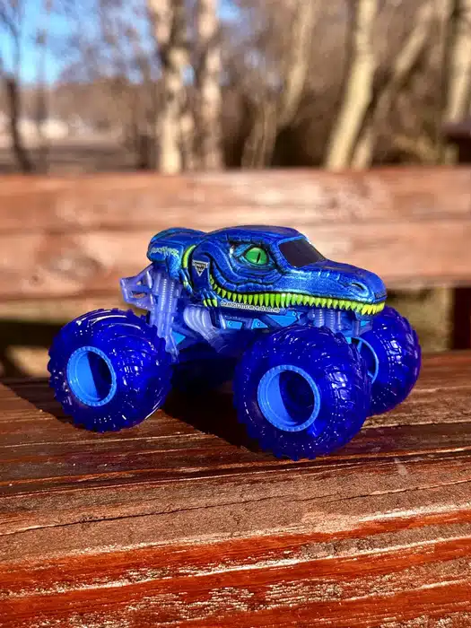 COLOR CRAZE GHOST custom truck photo 13