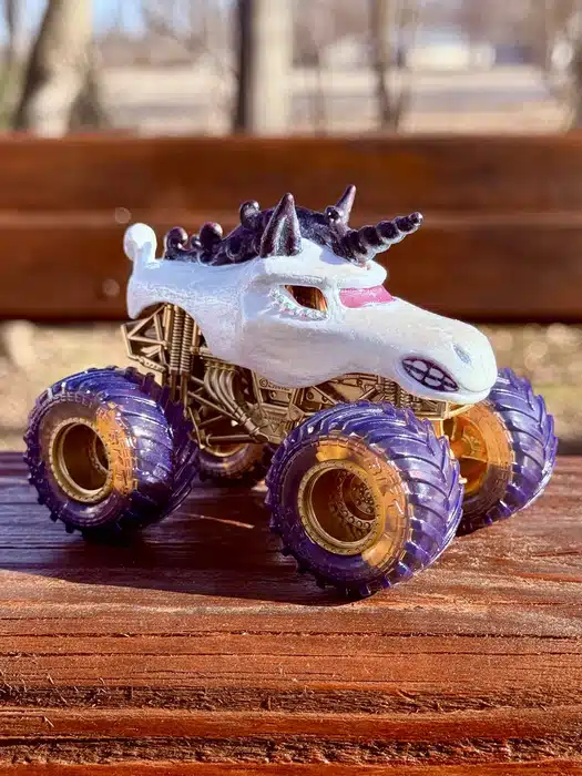 LADIES NIGHT / SPARKLE SMASH custom truck photo 43