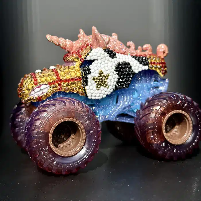 LADIES NIGHT / SPARKLE SMASH custom truck photo 56